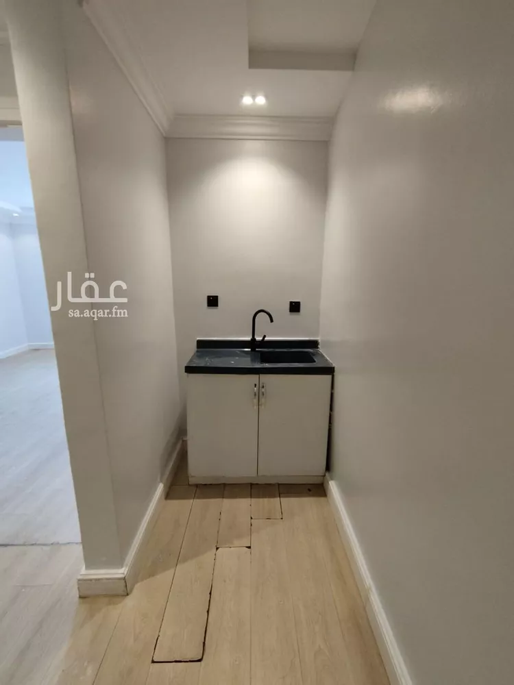 شقة للإيجار في شارع السعادات, حي الملقا, مدينة الرياض, منطقة الرياض صورة 5