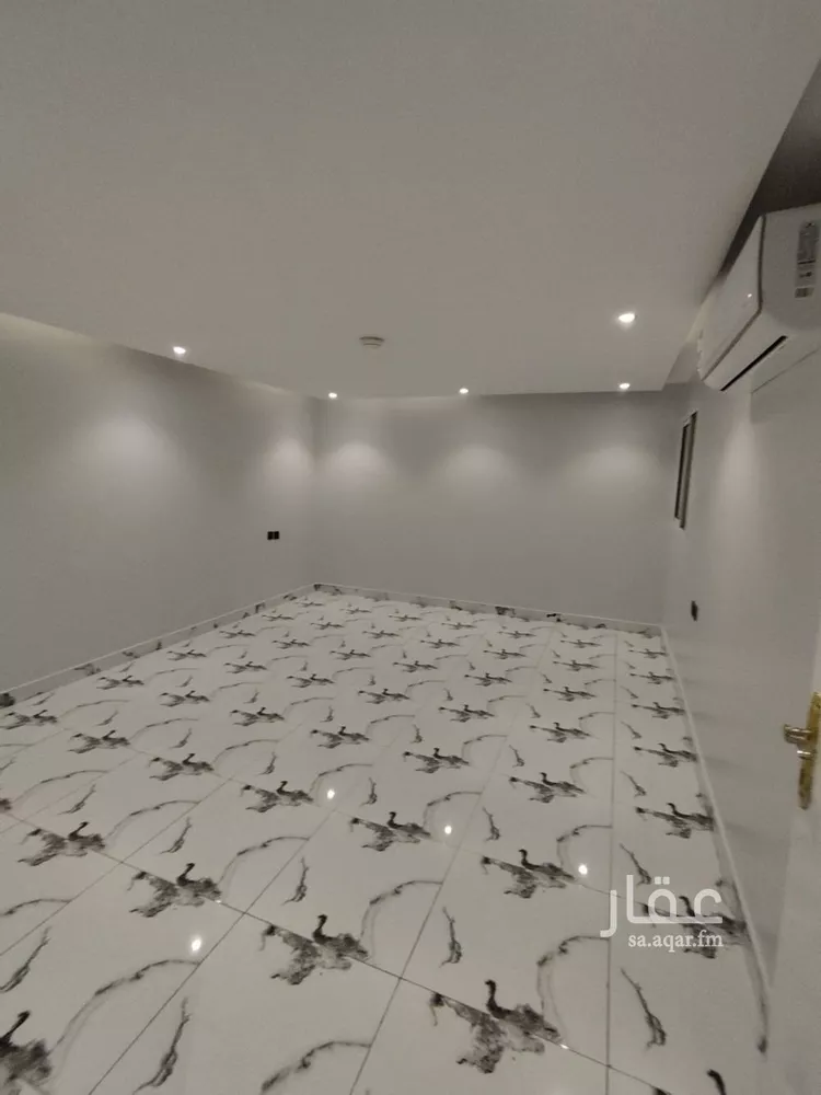 شقة للإيجار في شارع الحوي, حي العقيق, مدينة الرياض, منطقة الرياض صورة 4