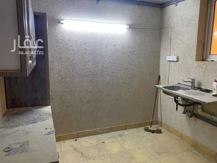 فيلا للإيجار في شارع جلال بن خضر ، حي الجنادرية ، الرياض ، منطقة الرياض صورة 2