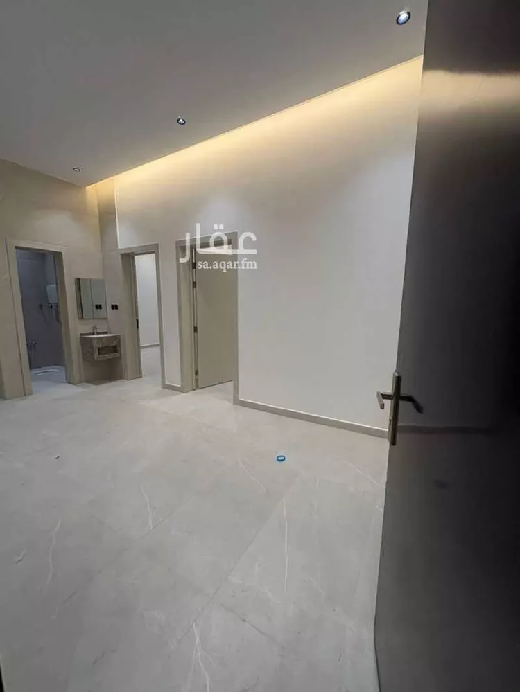 Building for Rent in Riyadh Tuwaiq صورة 2