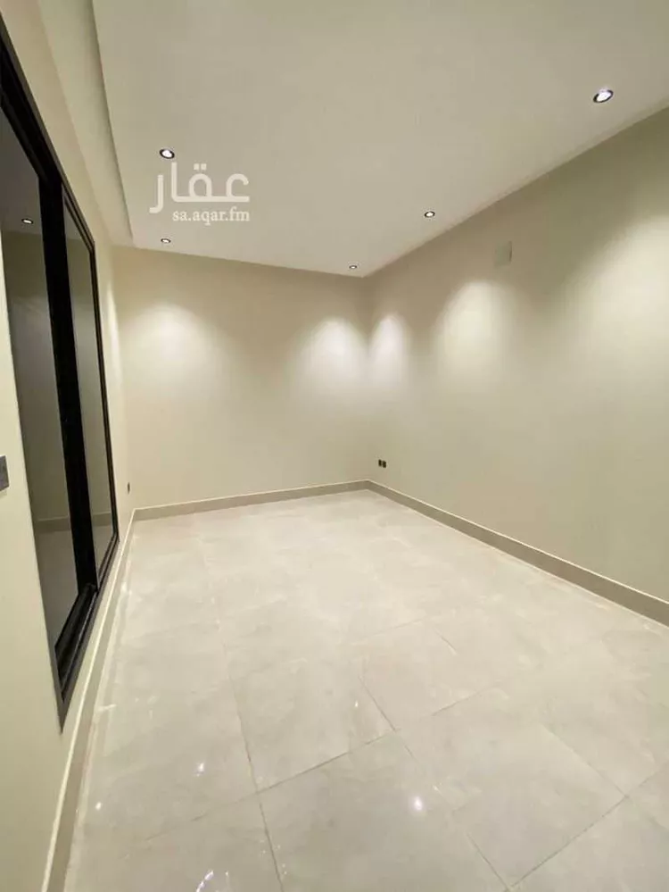 دور للبيع في شارع عبدالوهاب الأحمدي ، حي بدر ، الرياض ، منطقة الرياض صورة 5