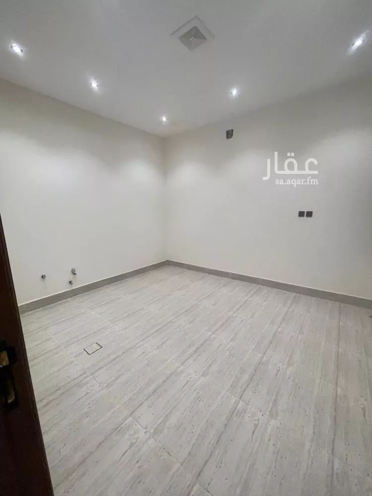 فيلا للبيع في شارع يزيد بن الأصم, حي طويق, مدينة الرياض, منطقة الرياض صورة 5