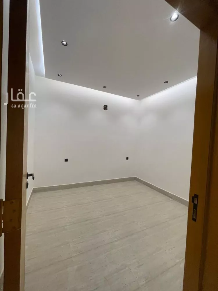 فيلا للبيع في شارع نجم الدين الايوبي, حي طويق, مدينة الرياض, منطقة الرياض صورة 3