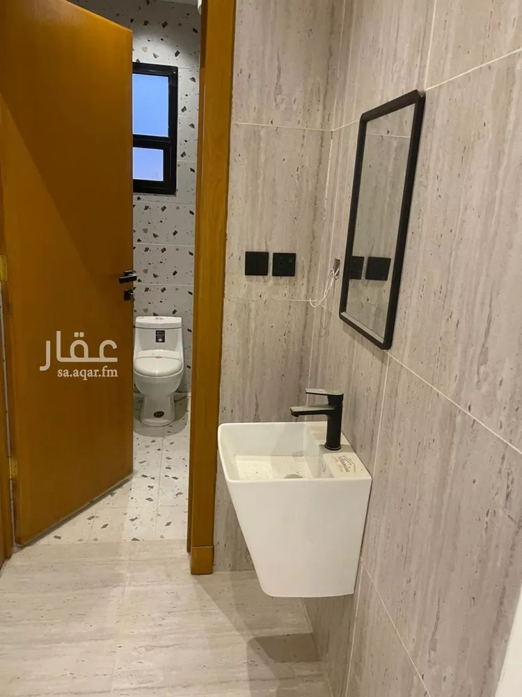 فيلا للبيع في شارع نجم الدين الايوبي, حي طويق, مدينة الرياض, منطقة الرياض صورة 2