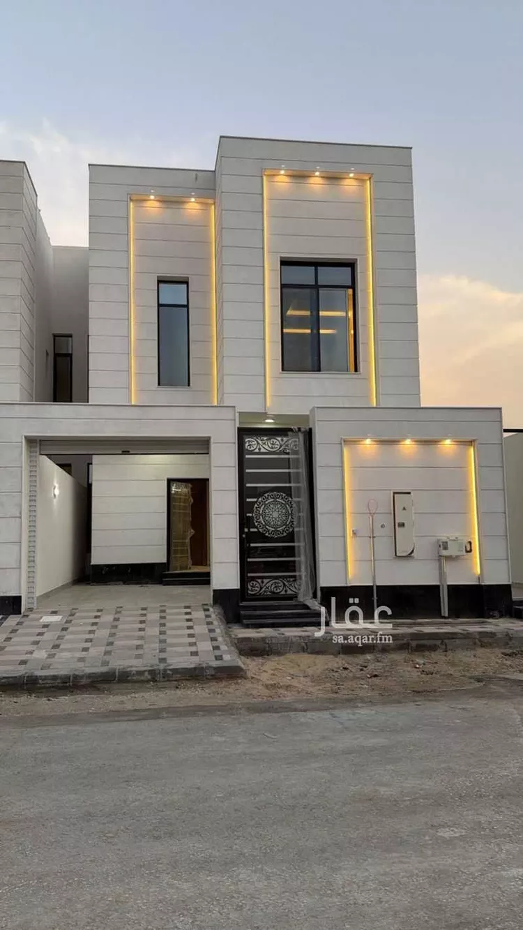 فيلا للبيع في شارع ابو محجن الثقفي, حي ضاحية الملك فهد, مدينة الدمام, المنطقة الشرقية