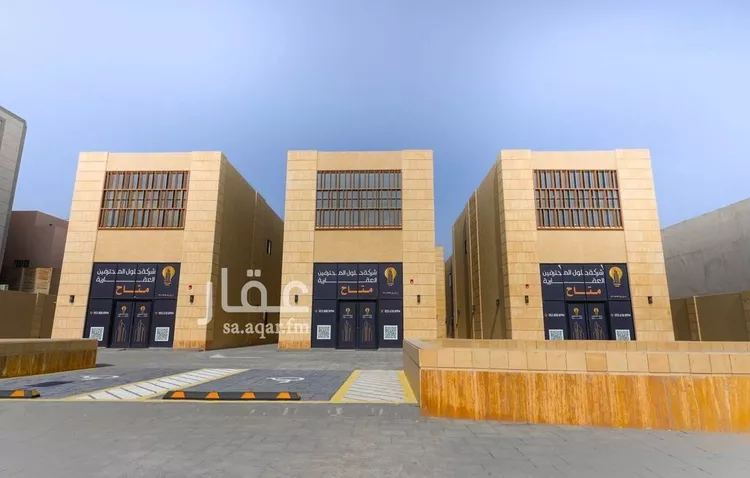 محل للإيجار في شارع سعود ابن فيصل الفرعي, حي الملقا, مدينة الرياض, منطقة الرياض