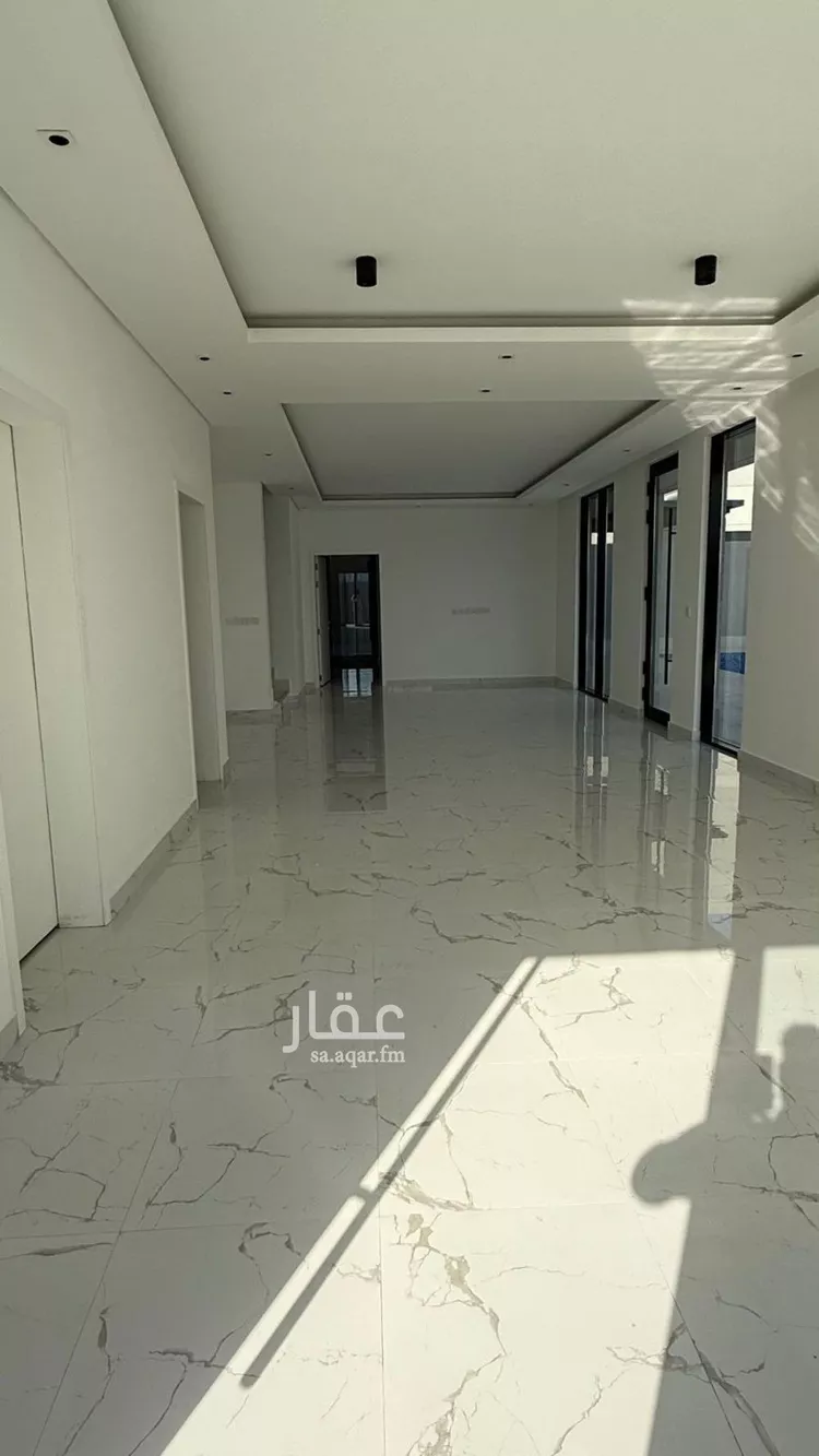 فيلا للبيع في شارع الوطن, حي البحر, مدينة الخبر, المنطقة الشرقية صورة 2