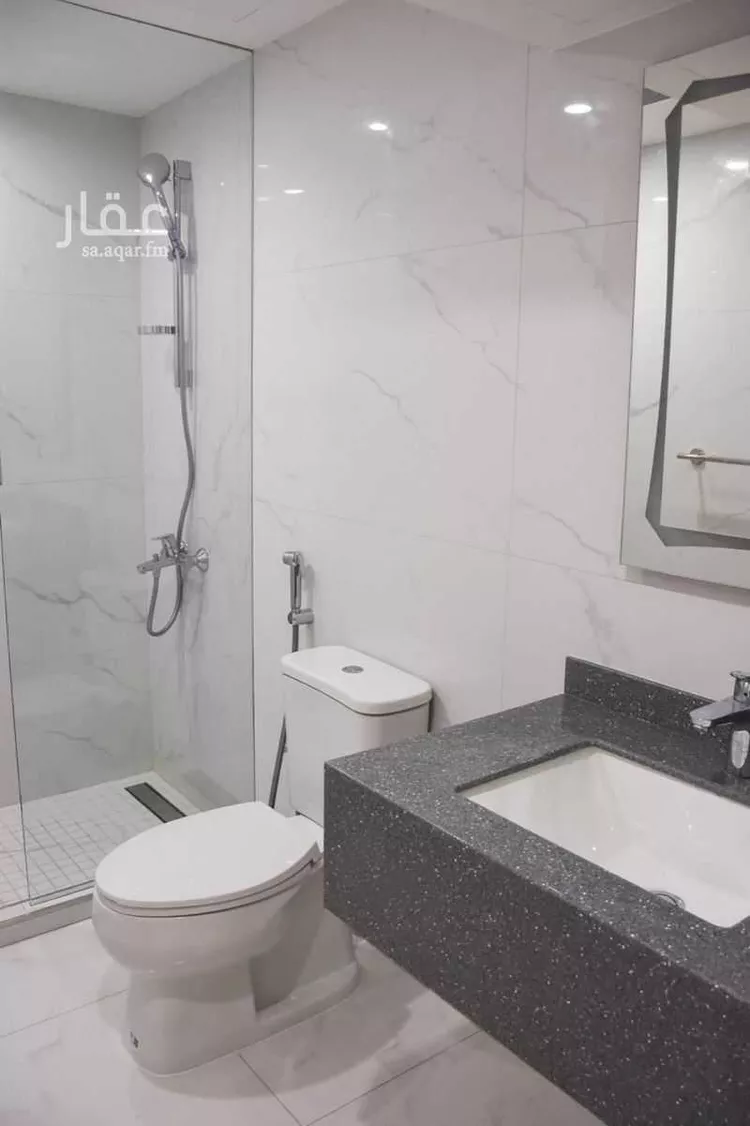 شقة للإيجار في شارع العشرون, حي الخبر الجنوبية, مدينة الخبر, المنطقة الشرقية صورة 5