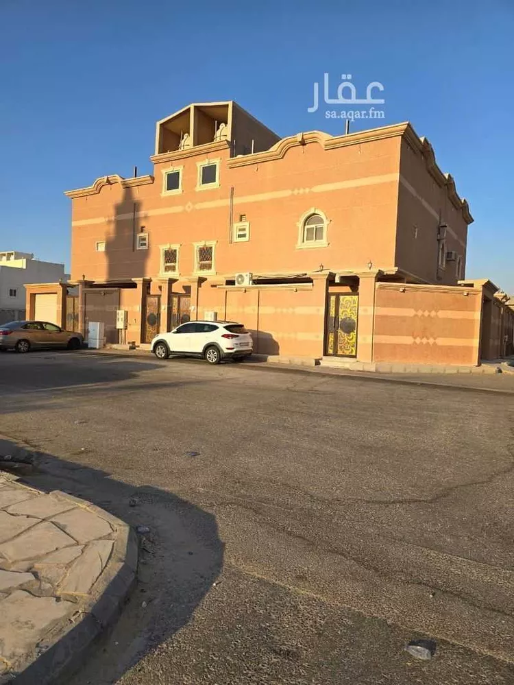 عمارة للبيع في شارع الحارث بن سرار الخزاعي ، حي جنوب الهفوف ، الهفوف‎ ، الاحساء