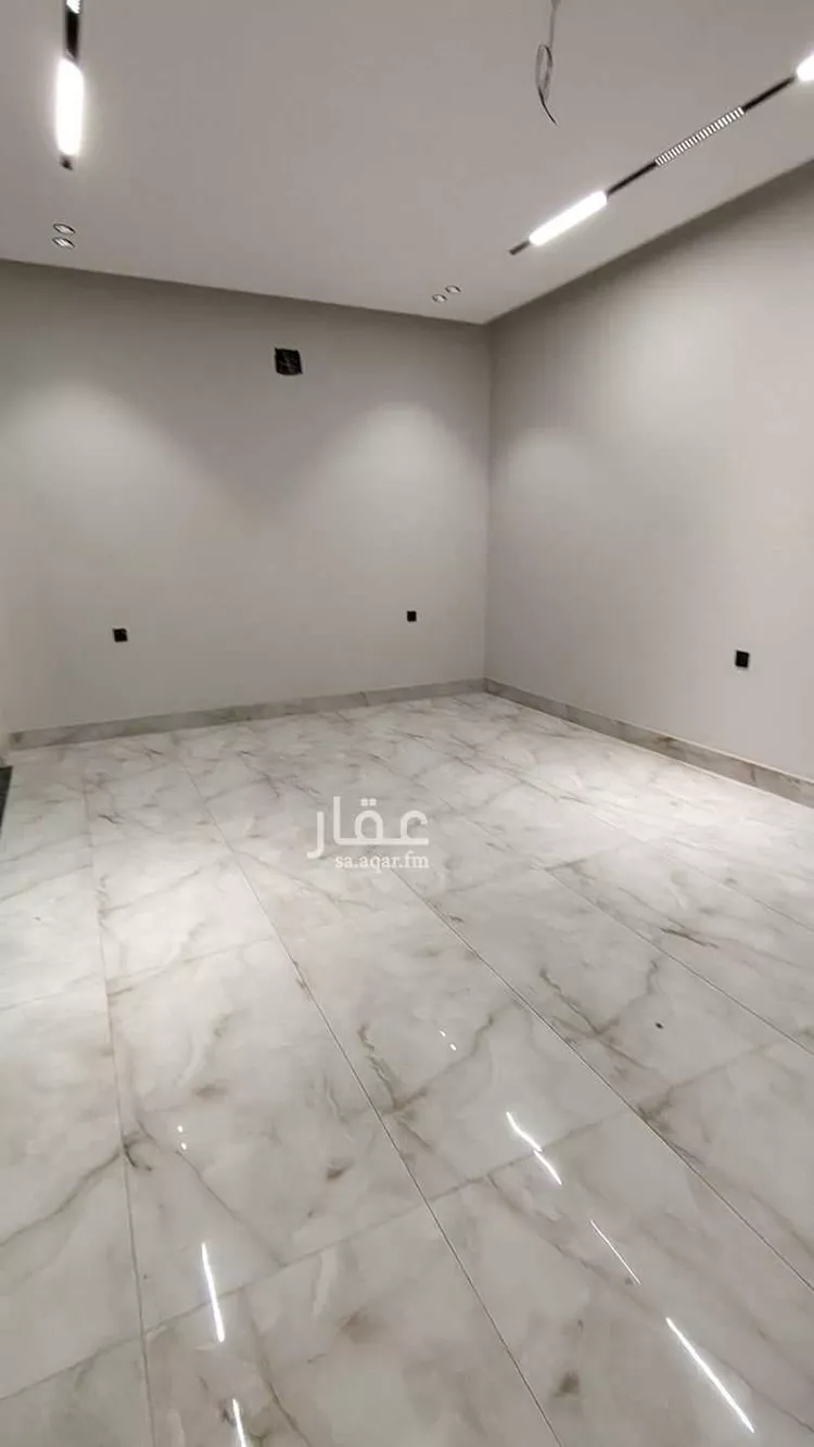 فيلا للبيع في شارع الفردوس, حي ضاحية الملك فهد, مدينة الدمام, المنطقة الشرقية صورة 4