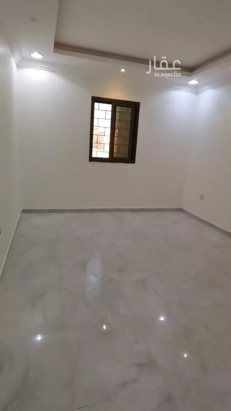 فيلا للبيع في شارع بلال بن سالم, حي ضاحية الملك فهد, مدينة الدمام, المنطقة الشرقية صورة 3