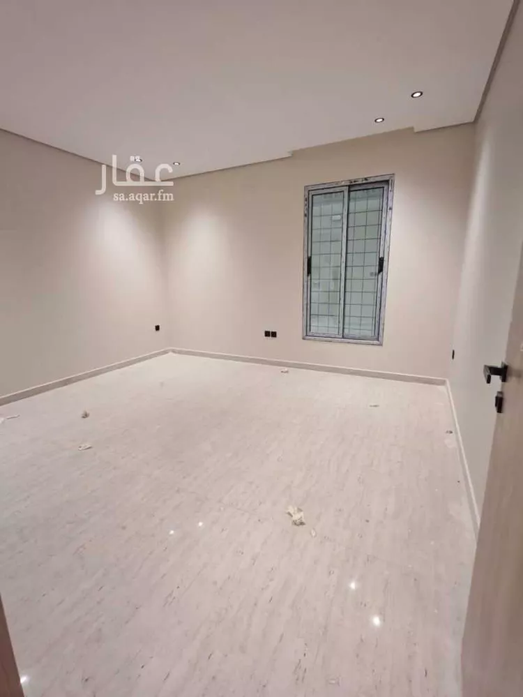 Apartment for Sale in Dammam Ash Shulah 7