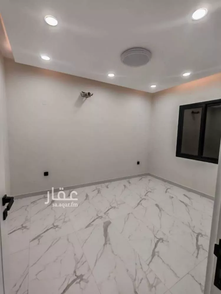 فيلا للبيع في شارع ثابت ابن ربيعة, حي الشعلة, مدينة الدمام, المنطقة الشرقية صورة 4