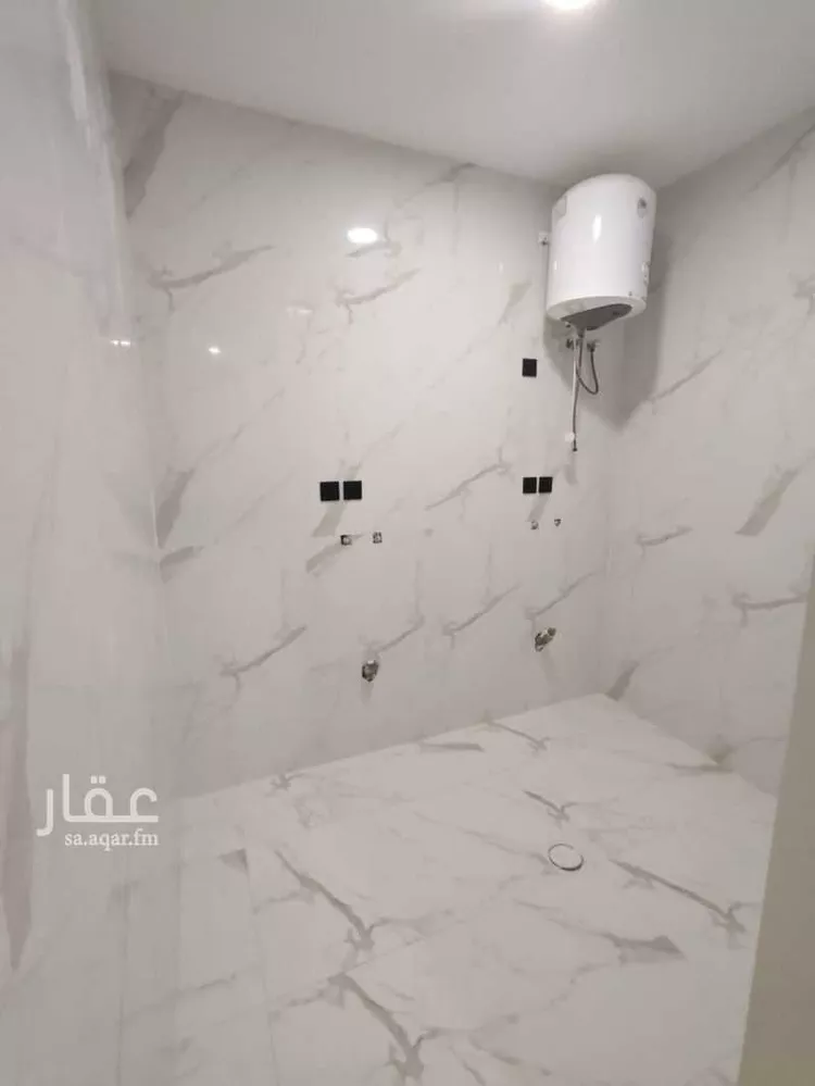 فيلا للبيع في شارع ثابت ابن ربيعة, حي الشعلة, مدينة الدمام, المنطقة الشرقية صورة 5