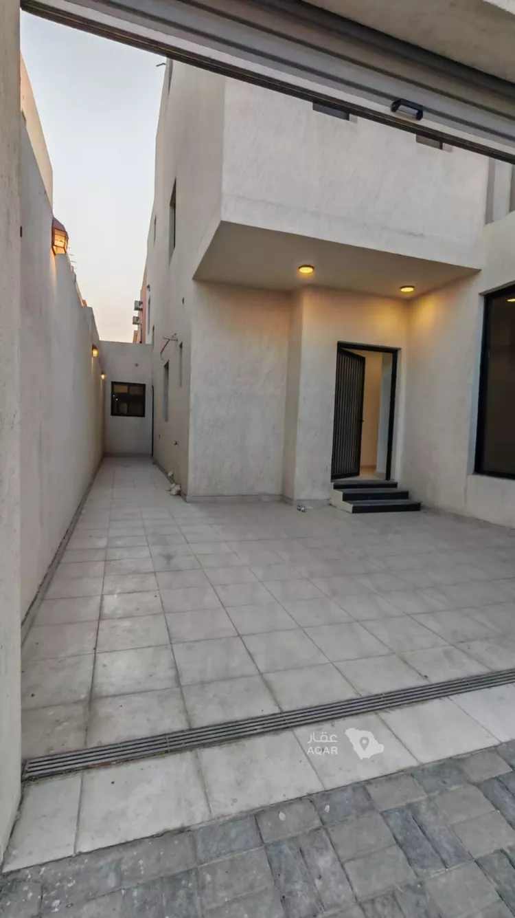 Villa for Sale in Dammam Taiba 7