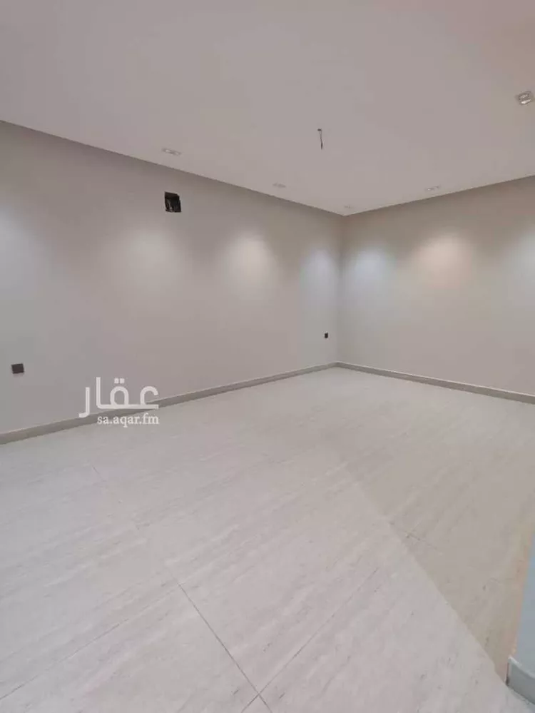 فيلا للبيع في شارع 32أ, حي طيبة, مدينة الدمام, المنطقة الشرقية صورة 3