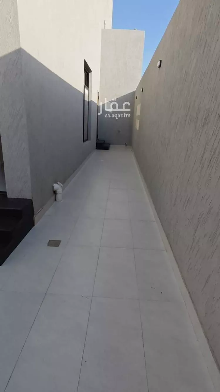 فيلا للبيع في شارع الفردوس, حي ضاحية الملك فهد, مدينة الدمام, المنطقة الشرقية صورة 2