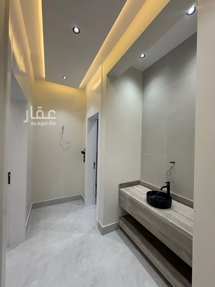 دور للبيع في شارع 9478, حي الزهور, مدينة أبها, منطقة عسير صورة 5