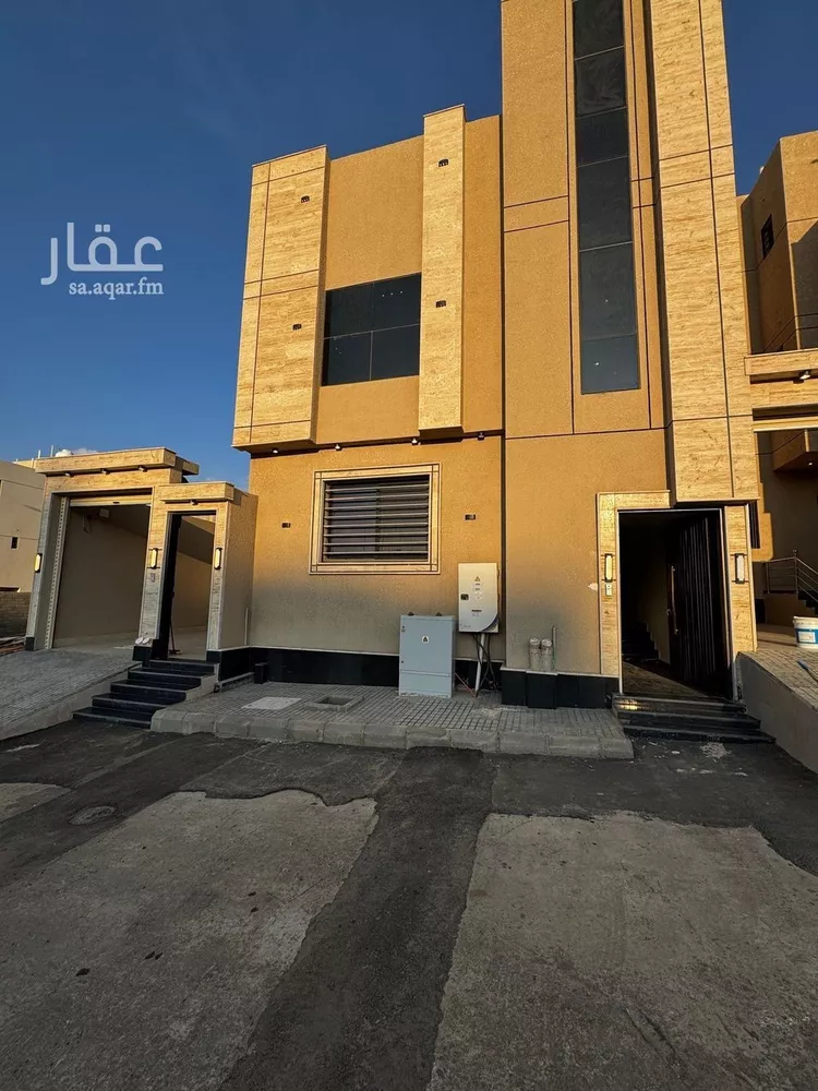 شقة للبيع في شارع عبدالله محمد سعيد ال عواض, حي الغدير, مدينة أبها, منطقة عسير