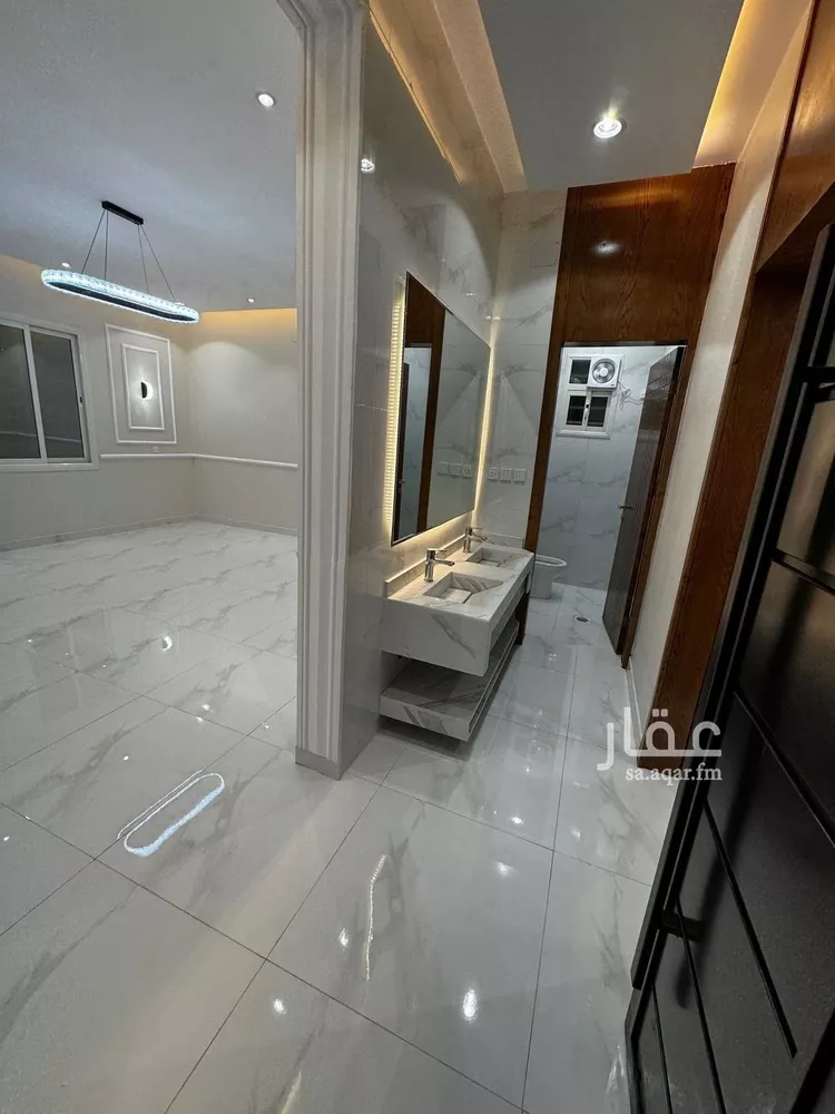 فيلا للبيع في شارع صحار, حي الزهور, مدينة أبها, منطقة عسير صورة 4