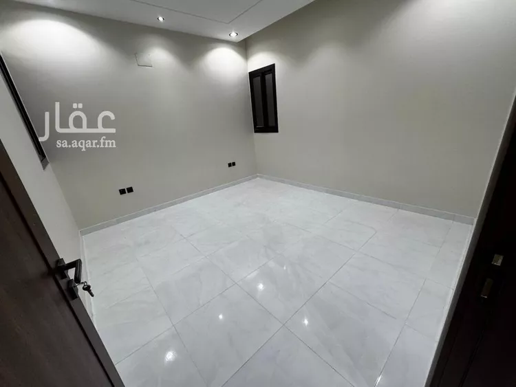 شقة للبيع في شارع عبدالله محمد سعيد ال عواض, حي الغدير, مدينة أبها, منطقة عسير صورة 4
