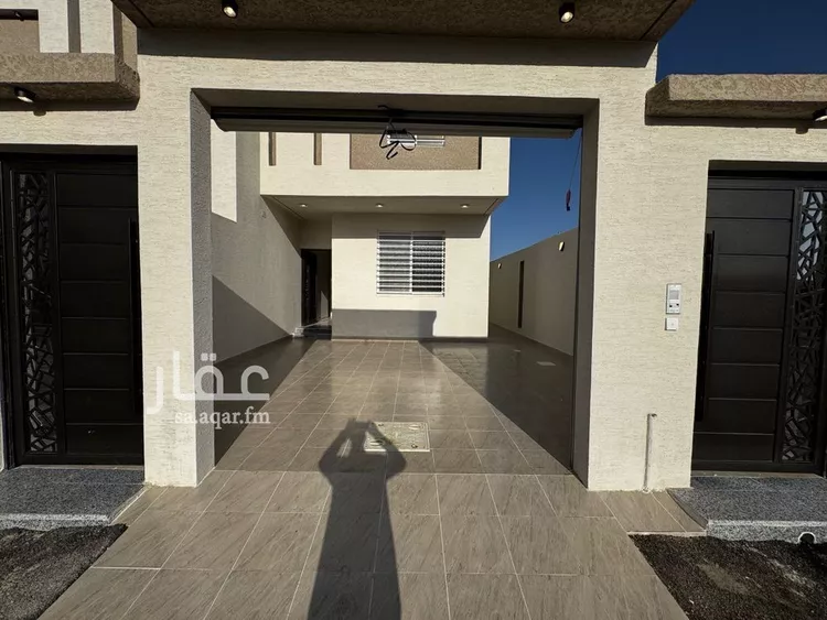 فيلا للبيع في شارع 7823, حي الزهور, مدينة أبها, منطقة عسير صورة 5