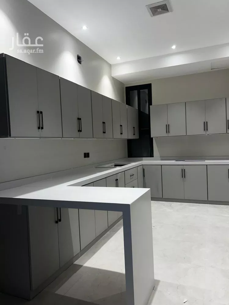 Floor for Rent in Riyadh Al Arid