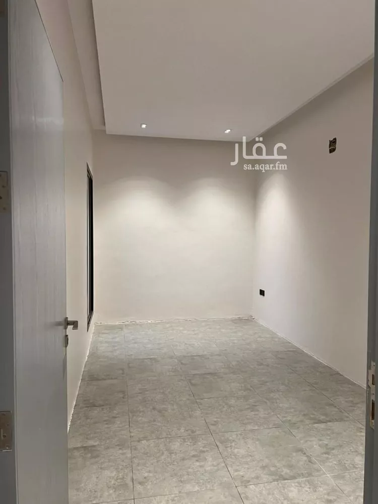 دور للإيجار في شارع فهد المارك, حي الرمال, مدينة الرياض, منطقة الرياض صورة 3