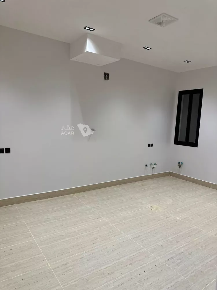فيلا للإيجار في شارع عباس عبدالجبار, حي العوالي, مدينة الرياض, منطقة الرياض 7