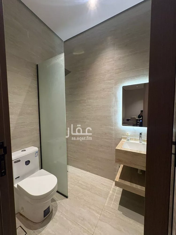 شقة للإيجار في شارع الملك عبدالله ابن عبدالعزيز سعود الفرعي, حي الحمراء, مدينة الرياض, منطقة الرياض