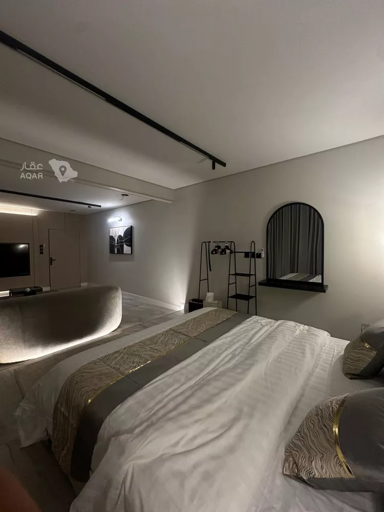 Studio for rent in Riyadh Al Khaleej 8