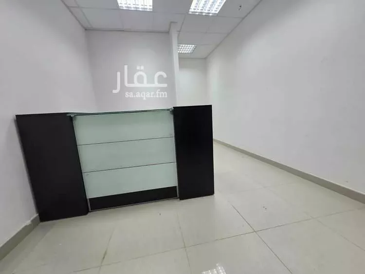 مكتب تجاري للإيجار في شارع رقم 48, حي العليا, مدينة الرياض, منطقة الرياض 15