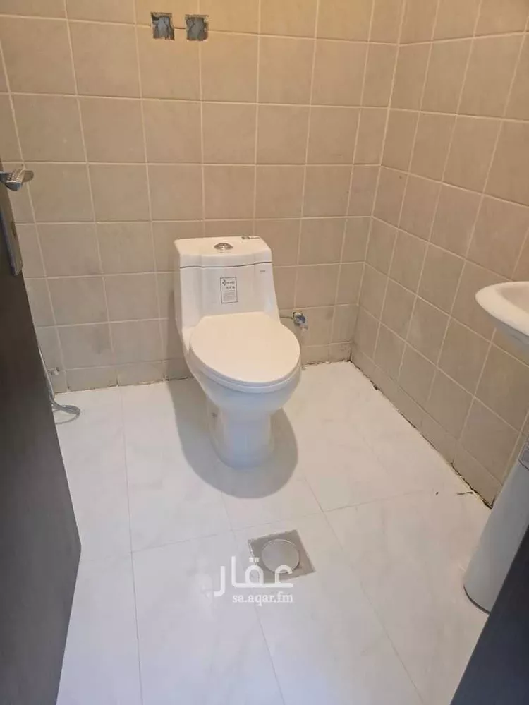 مكتب تجاري للإيجار في شارع رقم 48, حي العليا, مدينة الرياض, منطقة الرياض 9