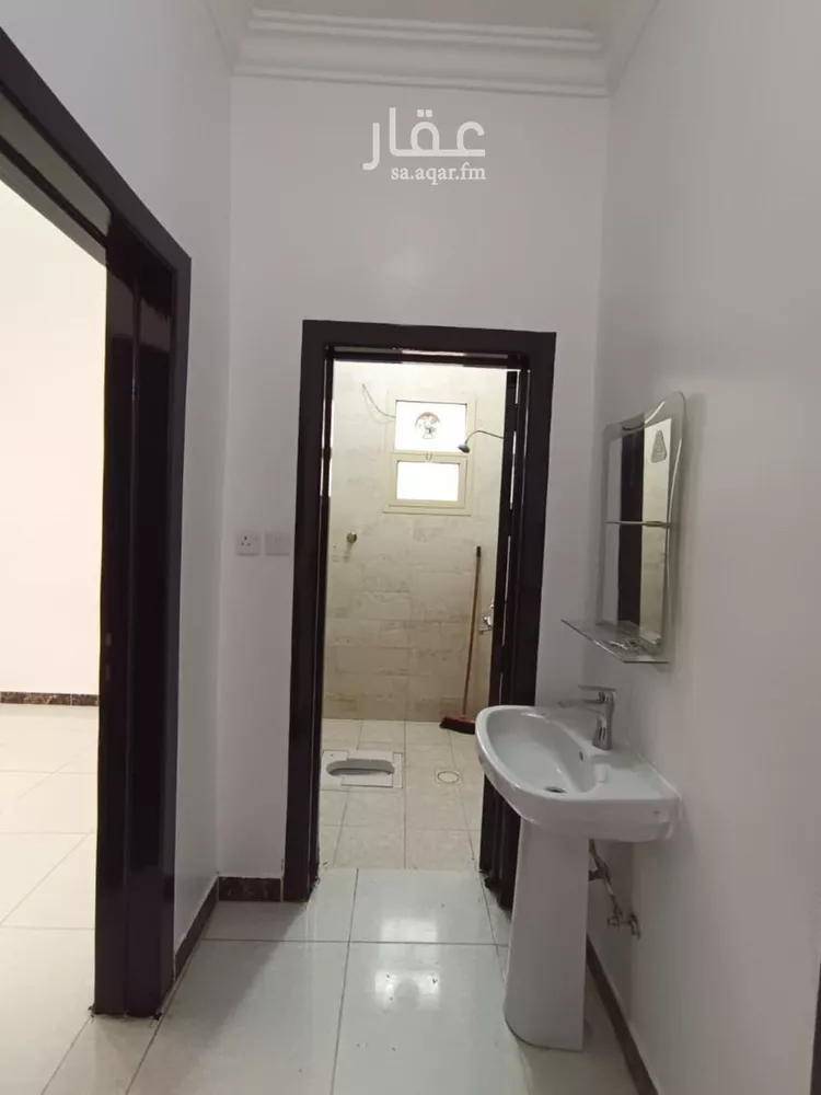 شقة للإيجار في شارع جعفر بن أبي بكر لبني, حي الرمال, مدينة الرياض, منطقة الرياض صورة 2