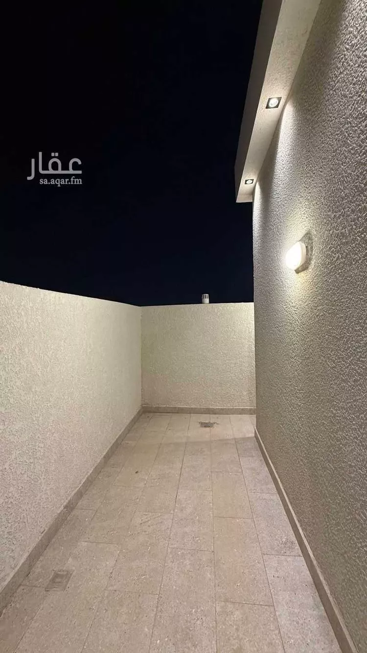 فيلا للبيع في شارع إسماعيل الجوهري, حي السويدي الغربي, مدينة الرياض, منطقة الرياض 8
