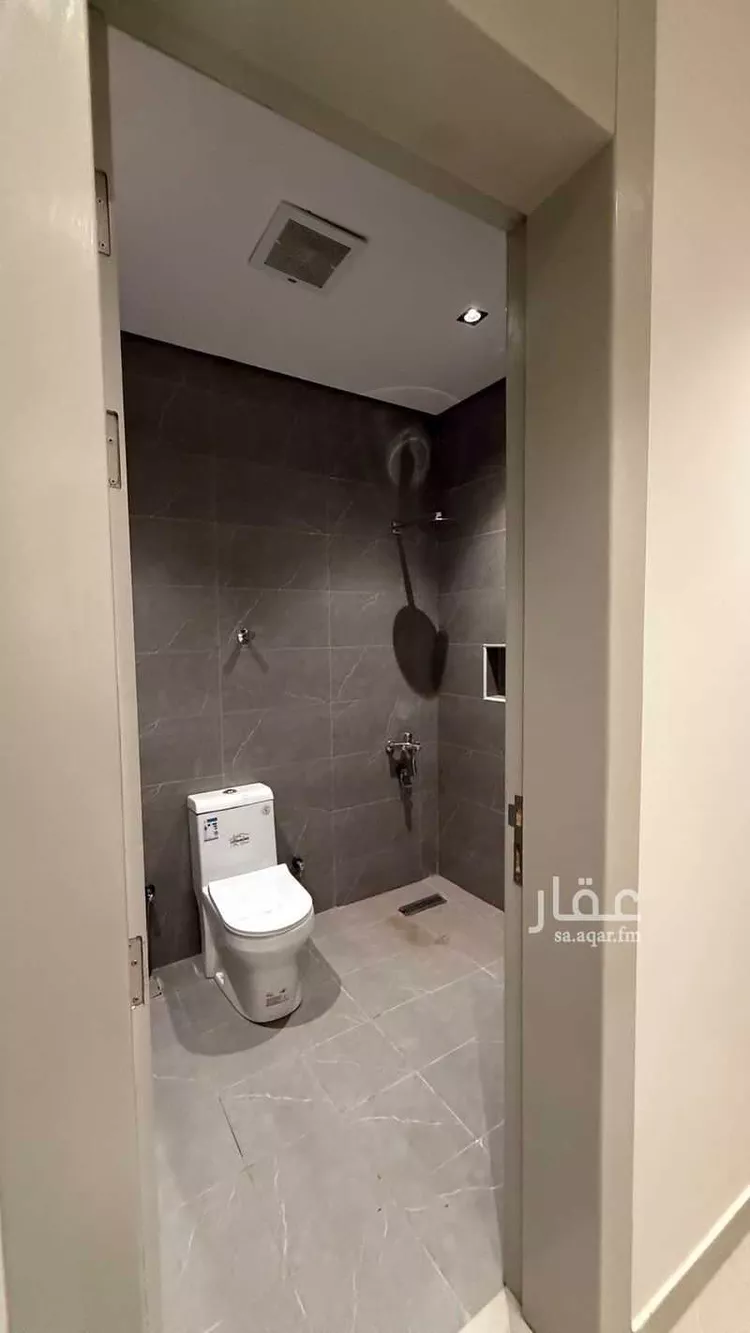 فيلا للبيع في شارع إسماعيل الجوهري, حي السويدي الغربي, مدينة الرياض, منطقة الرياض صورة 4
