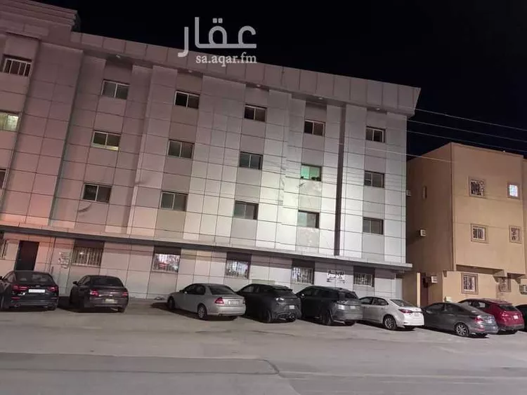 عمارة للبيع في شارع طريق الملك خالد, حي الجامعيين, مدينة المجمعة, منطقة الرياض صورة 2