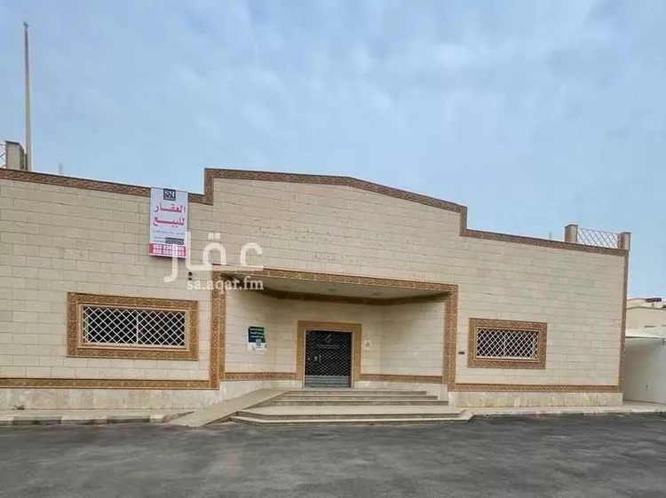 عمارة للبيع في شارع طريق الامير سلطان, حي الجامعيين, مدينة المجمعة, منطقة الرياض صورة 3