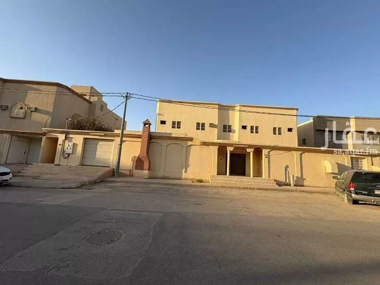 فيلا للبيع في شارع شارع يونس بن يزيد, حي المطار, مدينة المجمعة, منطقة الرياض صورة 2