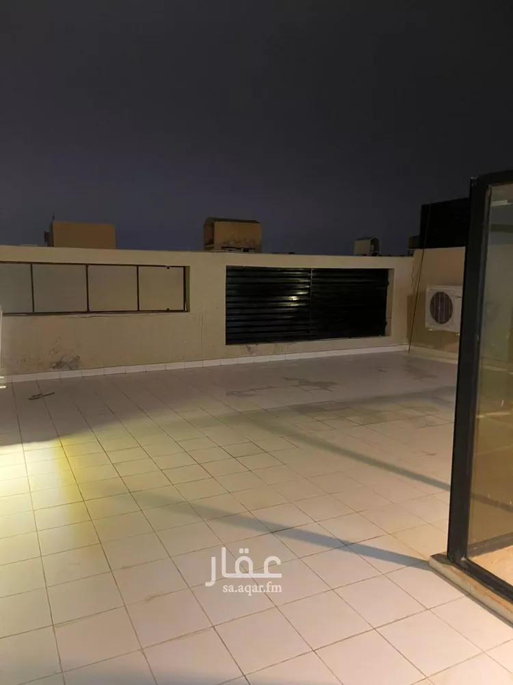 فيلا للإيجار في شارع الكوادر, حي ظهرة لبن, مدينة الرياض, منطقة الرياض 12