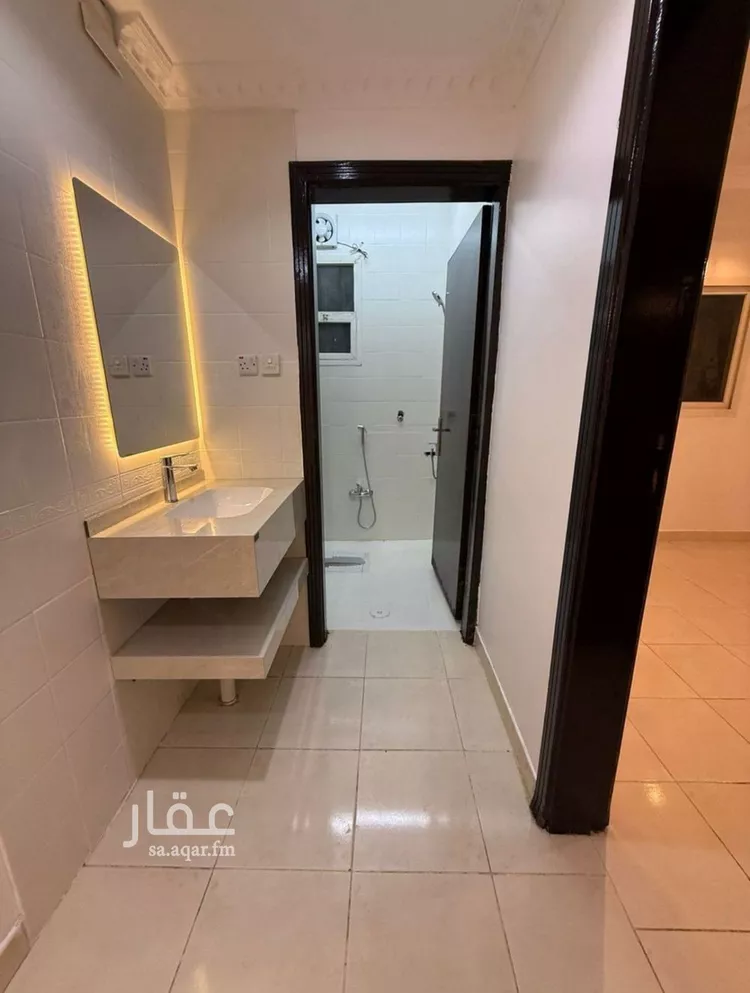 شقة للإيجار في شارع ابن أبي العز, حي العريجاء الغربي, مدينة الرياض, منطقة الرياض صورة 5