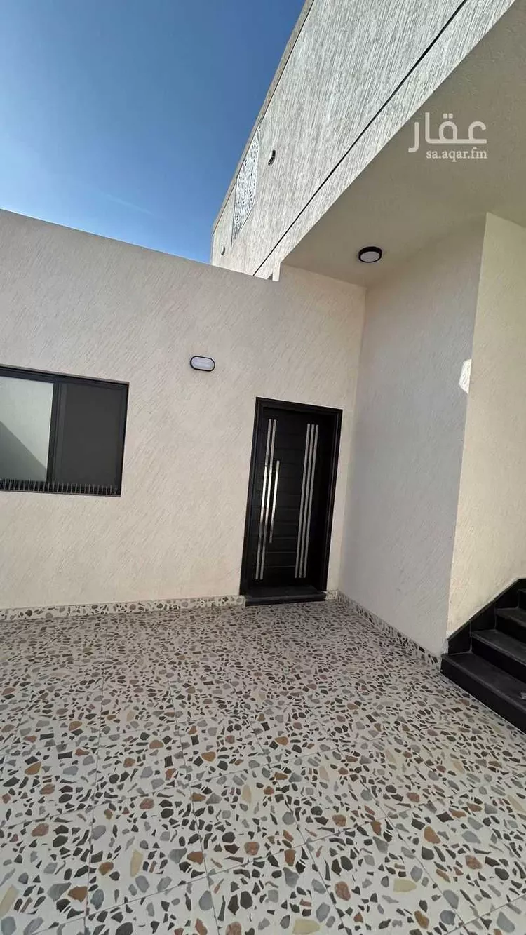 دور للبيع في شارع لقيط بن ناشرة, حي أبو مرخة, مدينة المدينة المنورة, منطقة المدينة المنورة صورة 2