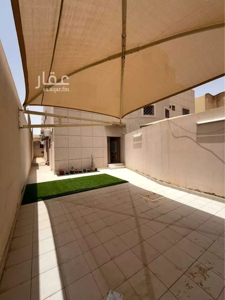 شقة للإيجار في شارع سراج القيصري, حي النهضة, مدينة بريدة, منطقة القصيم صورة 2