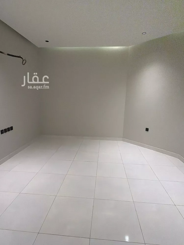 شقة للإيجار في شارع السويس 1 1, حي السويس 1, مدينة جازان, منطقة جازان صورة 4