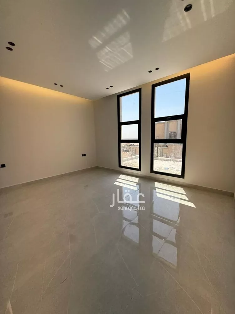 دور للبيع في شارع عثمان الرويني, حي البيان, مدينة الرياض, منطقة الرياض 18