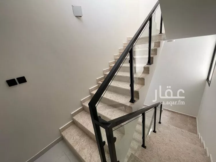 دور للبيع في شارع عبدالعزيز السحيباني, حي الدار البيضاء, مدينة الرياض, منطقة الرياض صورة 3