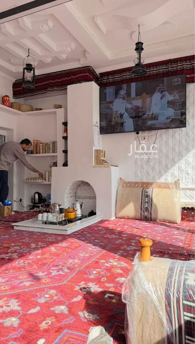 محل للإيجار في شارع طريق المدينة المنورة, حي وسط المدينة, مدينة عنيزة, منطقة القصيم