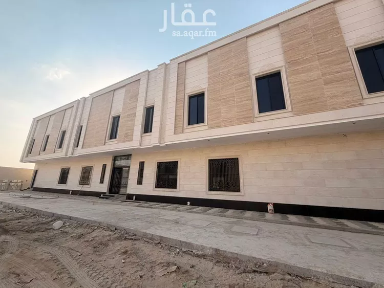 شقة للبيع في شارع الغمام, حي الصواري, مدينة الخبر, المنطقة الشرقية صورة 2