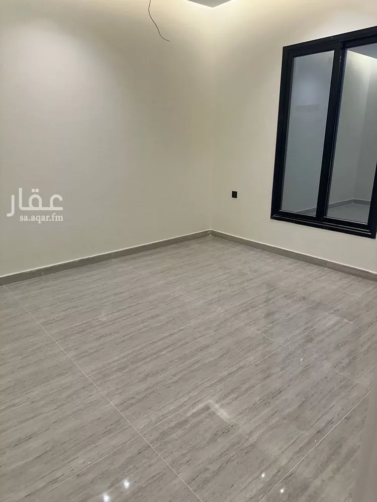Apartment for Sale in Dammam Ash Shulah 7