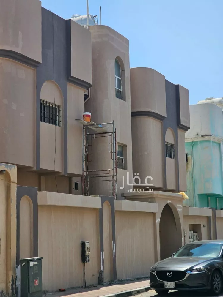 عمارة للبيع في شارع منفوحة, حي الضباب, مدينة الدمام, المنطقة الشرقية